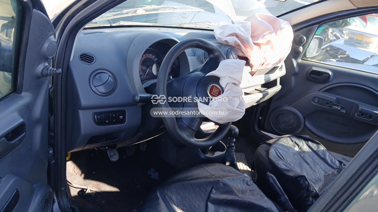 Fiat Uno Vivace 1.0 - 2013/2013 — foto 6 de 12