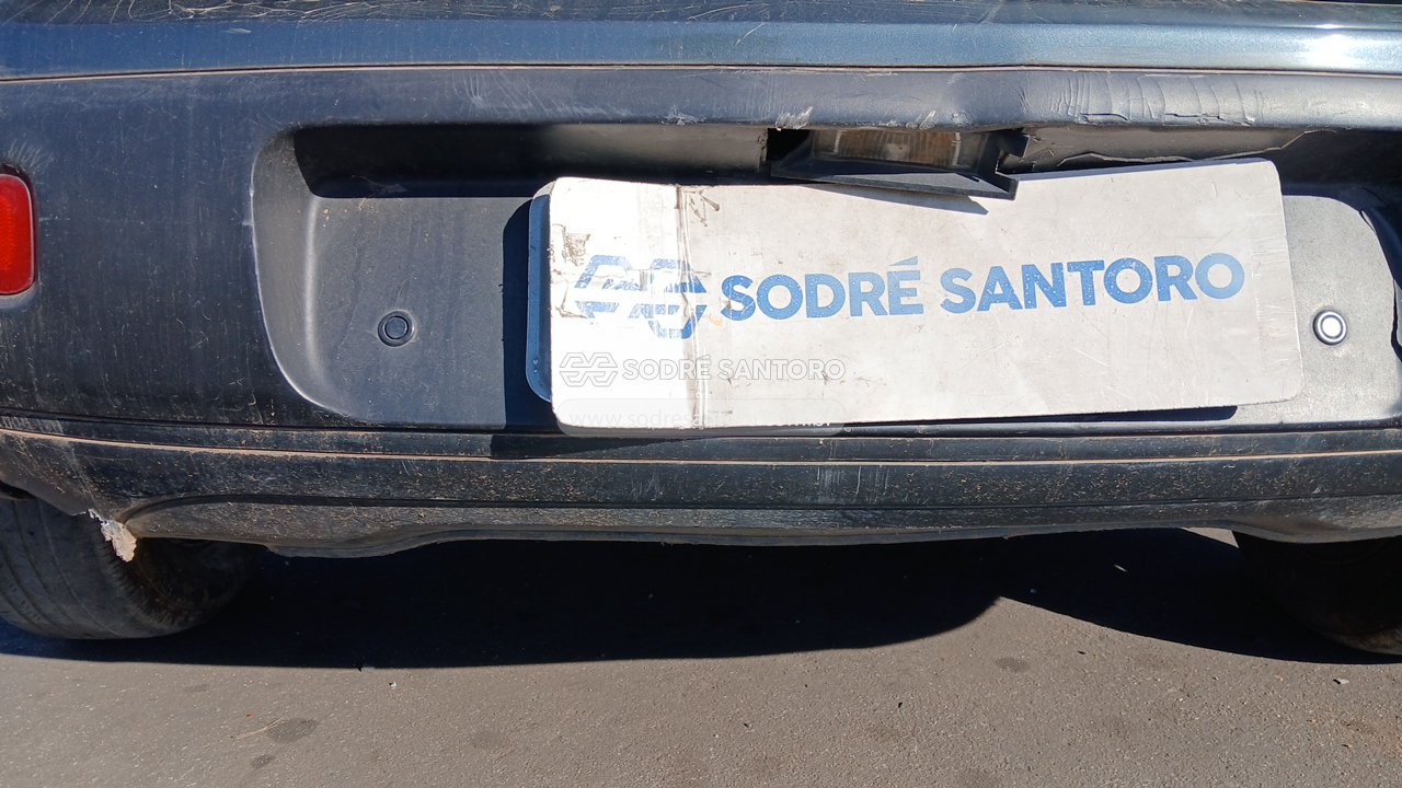 Fiat Uno Vivace 1.0 - 2013/2013 — foto 11 de 12