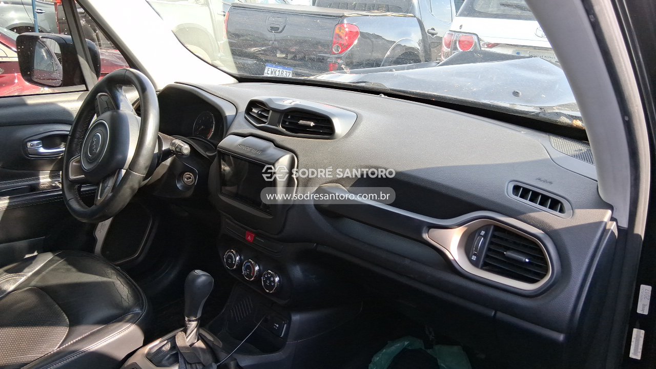 Jeep Renegade 1.8 AT - 2017/2017 — foto 8 de 10