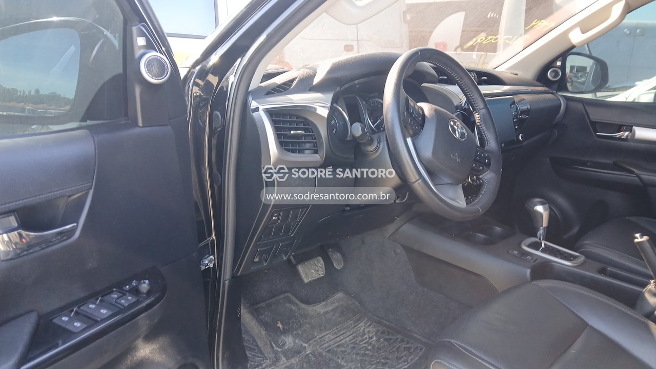 Toyota Hilux Cdsrxa4fd - 2021/2021 — foto 6 de 13