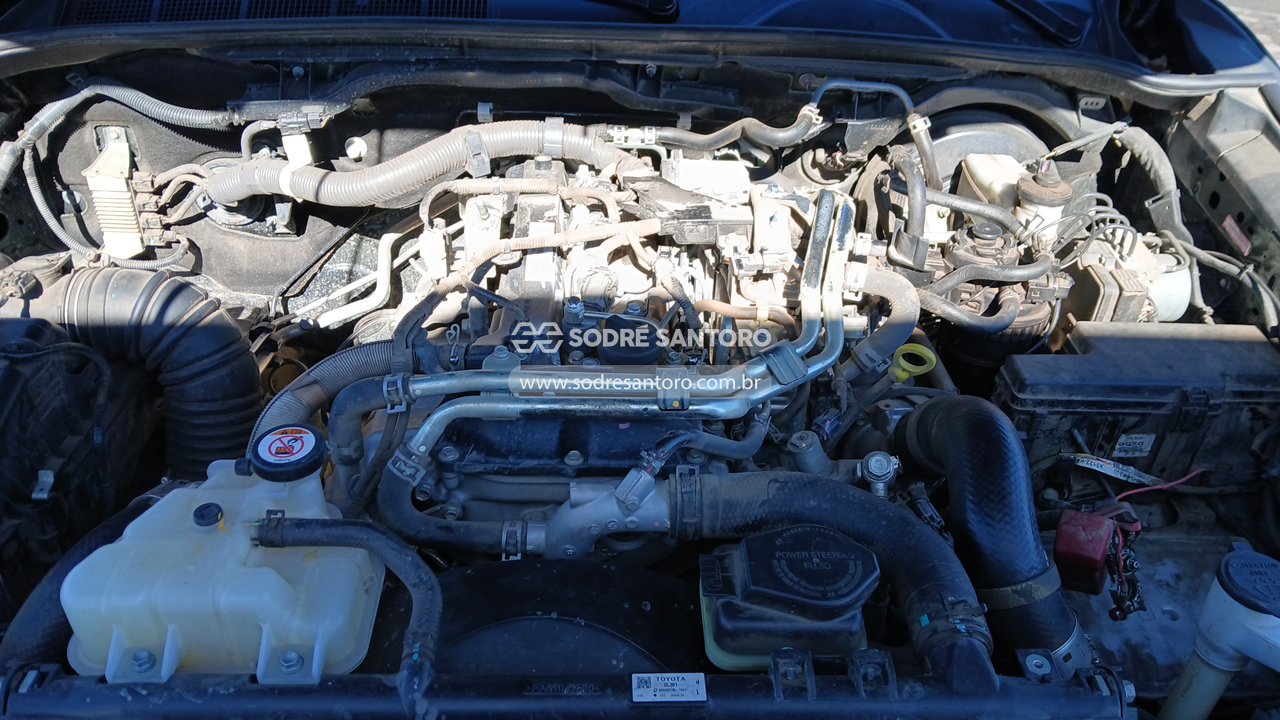 Toyota Hilux Cdsrxa4fd - 2021/2021 — foto 5 de 13