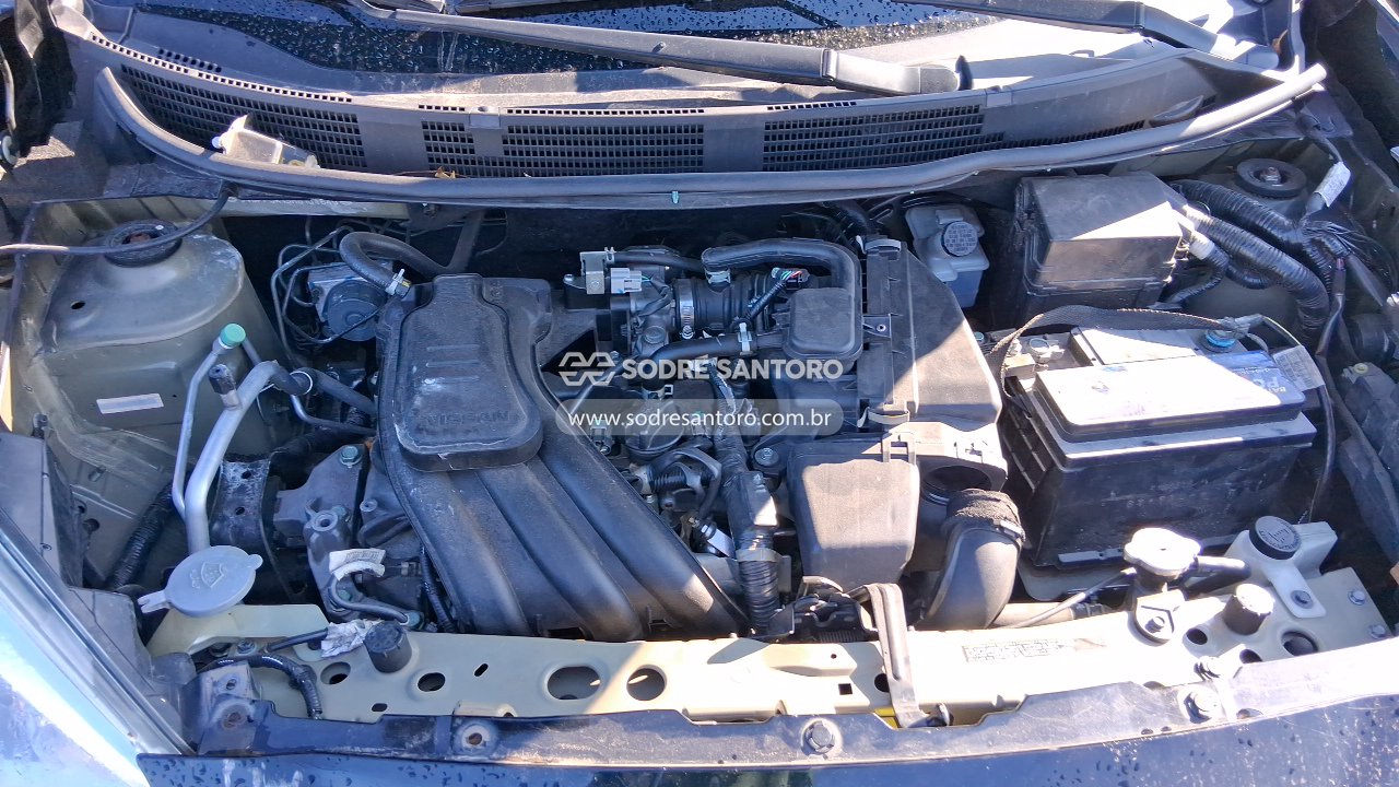 Nissan March 10 MT - 2016/2017 — foto 5 de 8