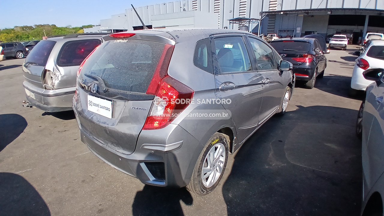 Honda Fit LX Cvt - 2015/2015 — foto 4 de 13