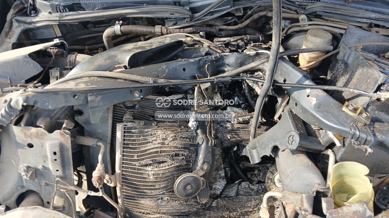 Mitsubishi L200 Triton 3.2 D - 2012/2013 — foto 5 de 9