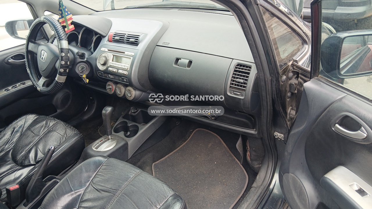 Honda Fit EX - 2008/2008 — foto 7 de 11