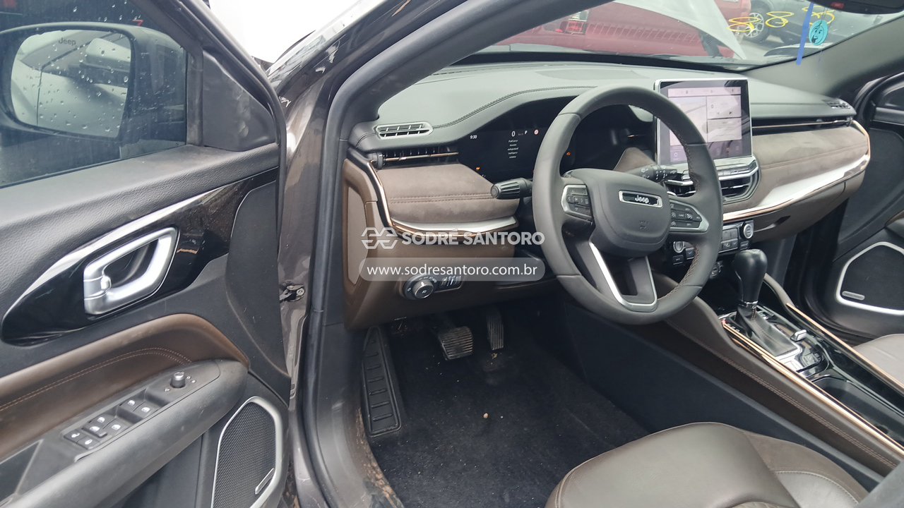 Jeep Commander Ovr Td380 - 2022/2022 — foto 6 de 12