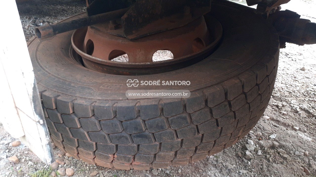 Volkswagen 24.250 Clc 6x2 - 2008/2008 — foto 10 de 12
