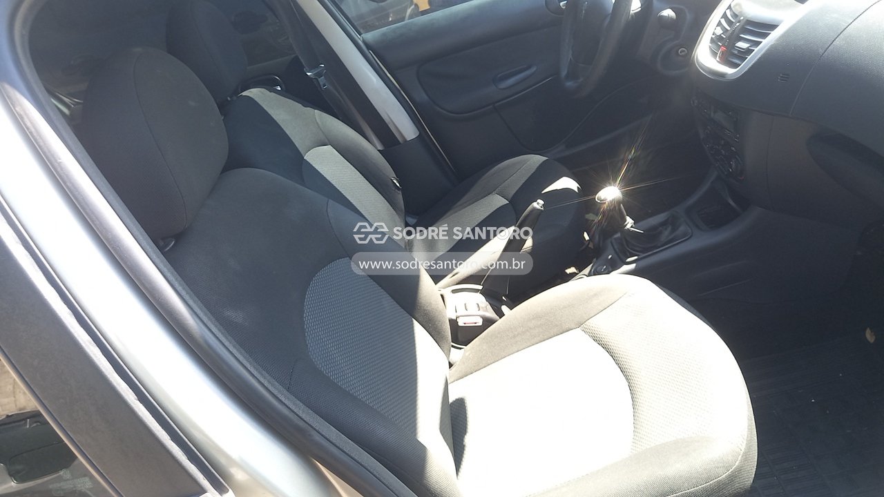 Peugeot 207passion XR - 2013/2013 — foto 9 de 13