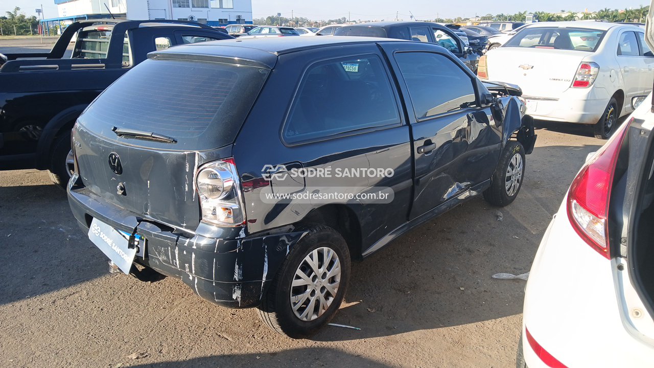 Volkswagen Gol 1.0 - 2013/2014 — foto 4 de 9