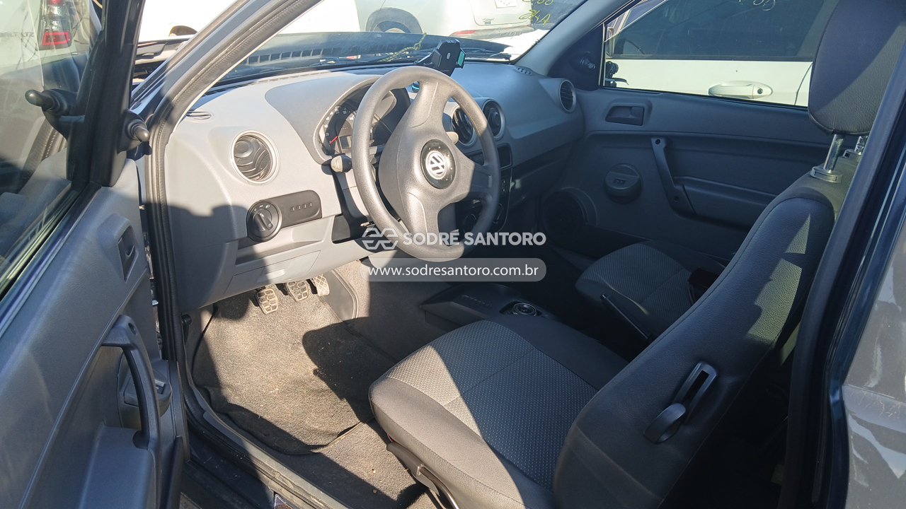 Volkswagen Gol 1.0 - 2013/2014 — foto 6 de 9