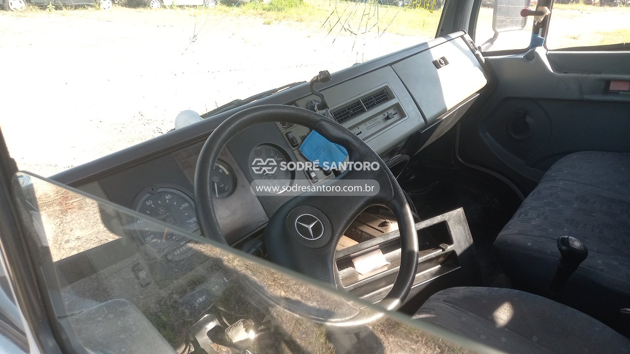 Mercedes-benz 710 - 2006/2006 — foto 7 de 13