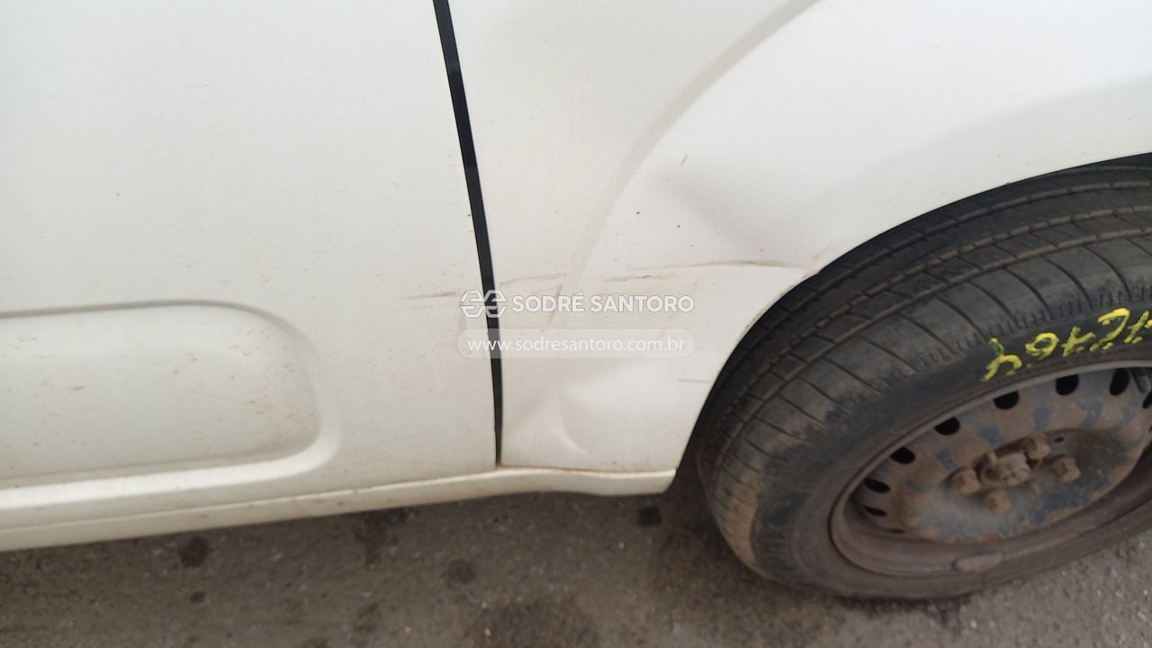 Fiat Uno Vivace 1.0 - 2013/2013 — foto 12 de 13