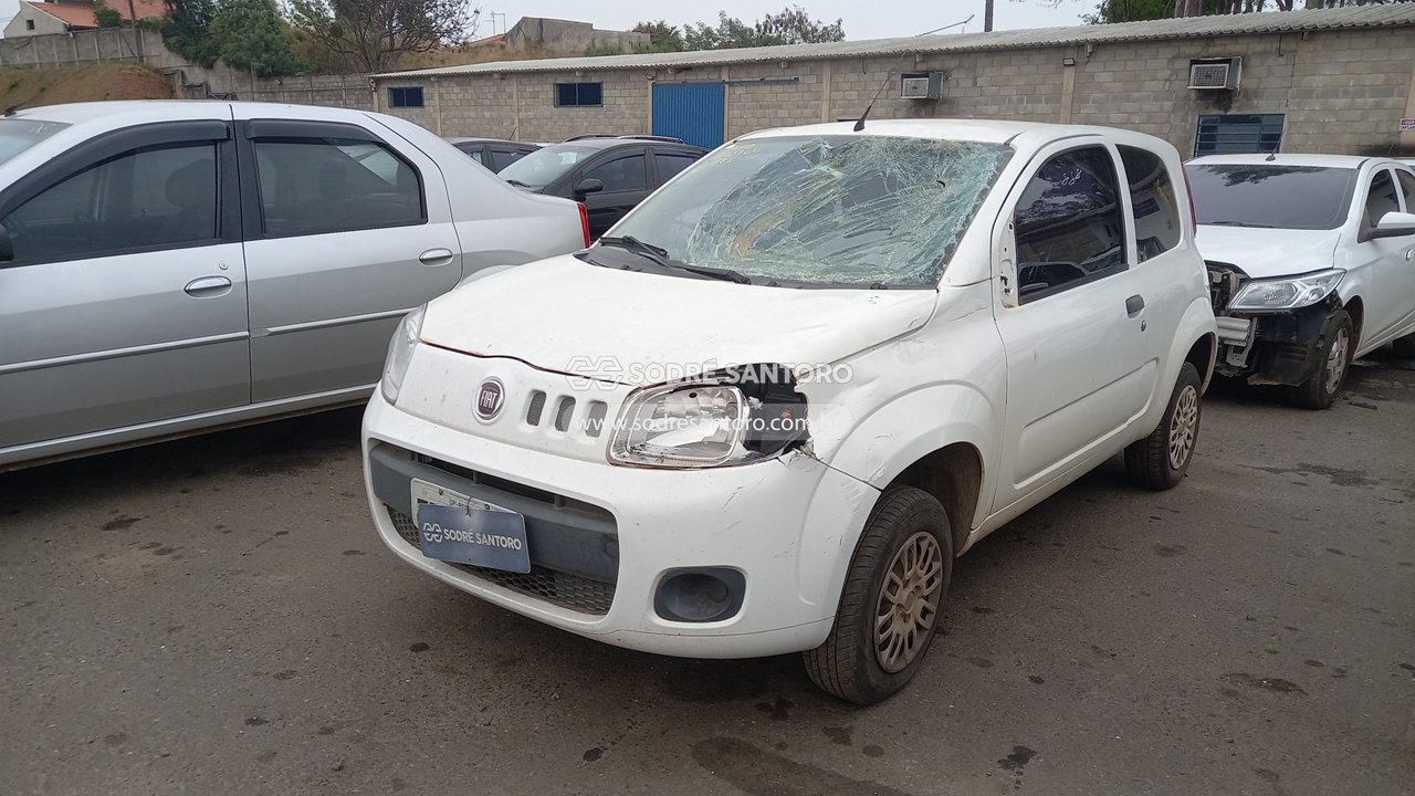 Fiat Uno Vivace 1.0 - 2013/2013 — foto 3 de 13