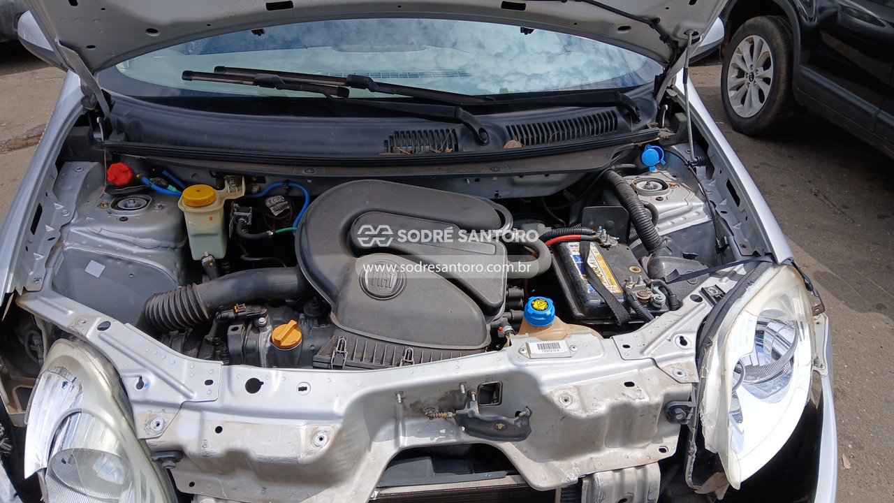 Fiat Palio Attractiv 1.0 - 2012/2013 — foto 5 de 12