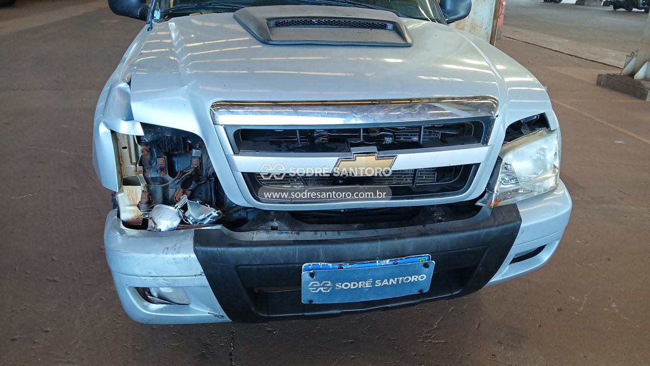 Chevrolet S10 Advantage S - 2010/2010 — foto 11 de 13