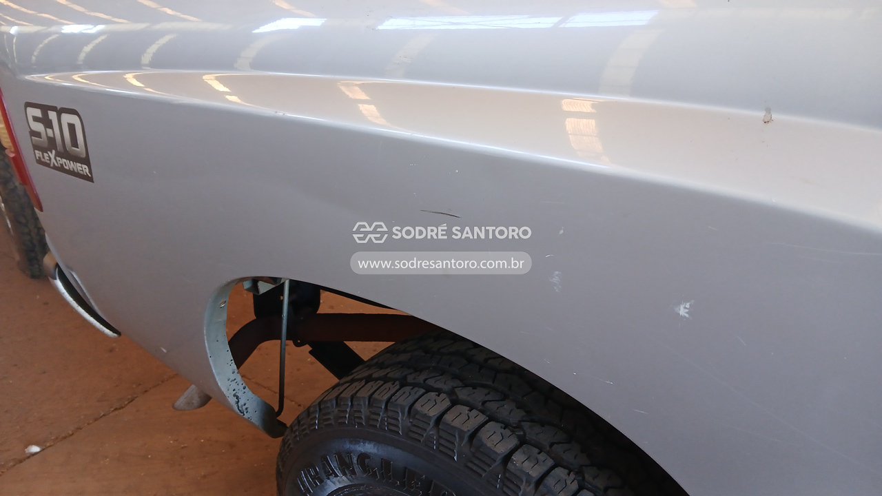 Chevrolet S10 Advantage S - 2010/2010 — foto 12 de 13