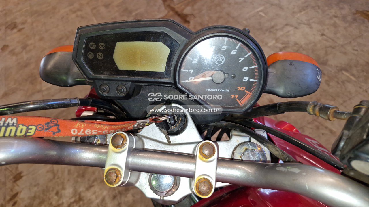 Yamaha Fazer Ys250 - 2011/2012 — foto 7 de 12