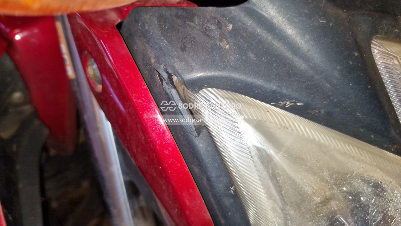 Yamaha Fazer Ys250 - 2011/2012 — foto 8 de 12
