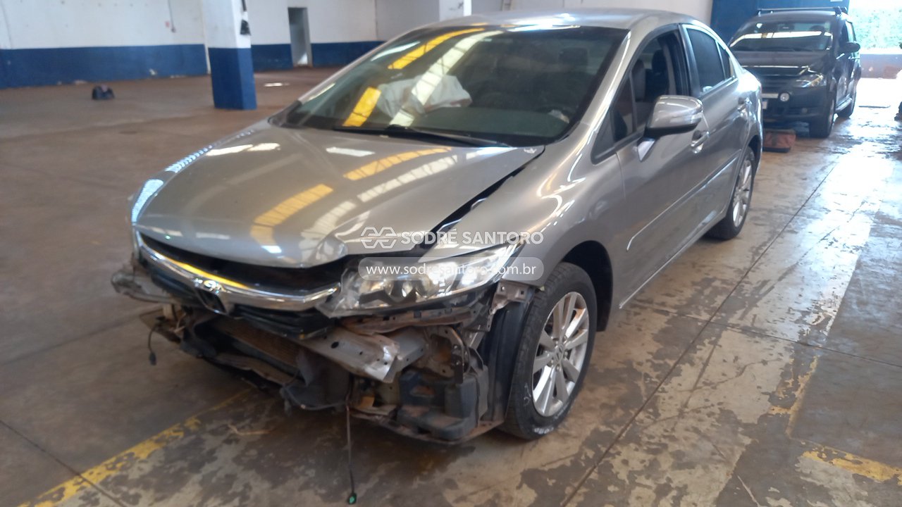 Honda Civic Lxr - 2014/2014 — foto 3 de 13