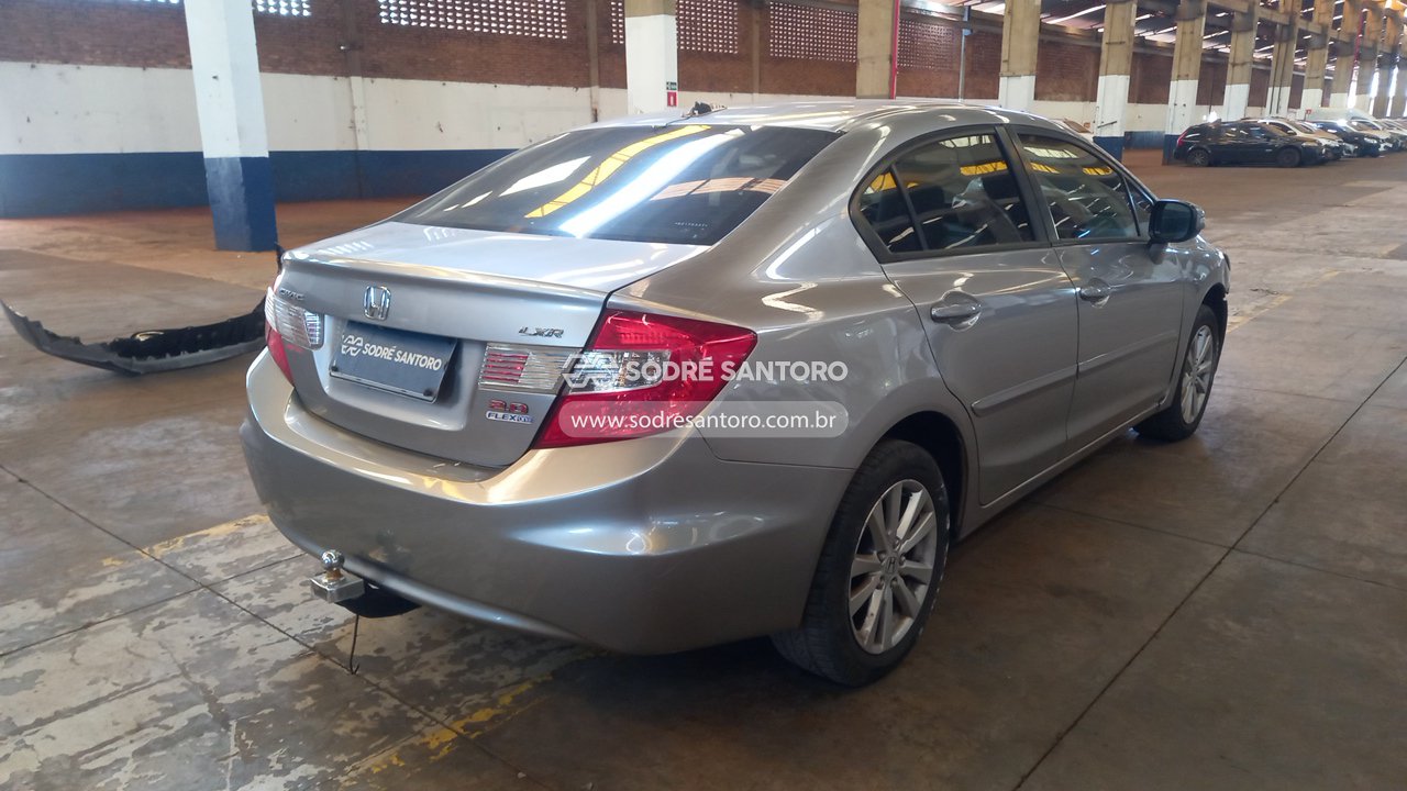 Honda Civic Lxr - 2014/2014 — foto 4 de 13