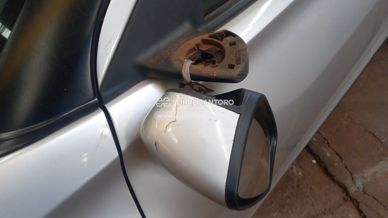 Nissan Kicks S Drct Cvt - 2019/2020 — foto 9 de 13