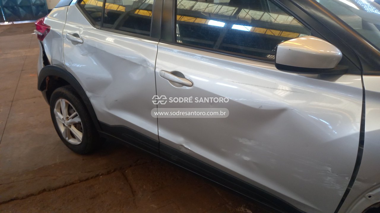 Nissan Kicks S Drct Cvt - 2019/2020 — foto 12 de 13