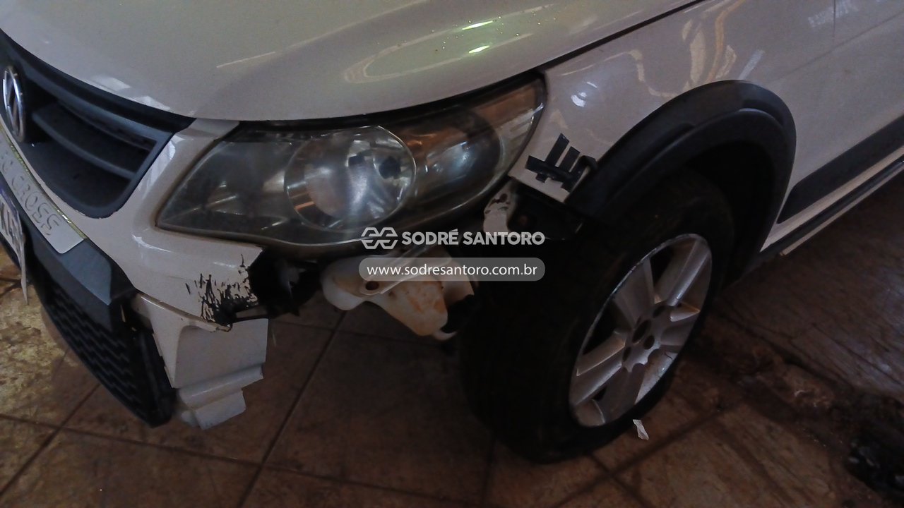 Volkswagen Saveiro 1.6 CE Cross - 2011/2012 — foto 10 de 13