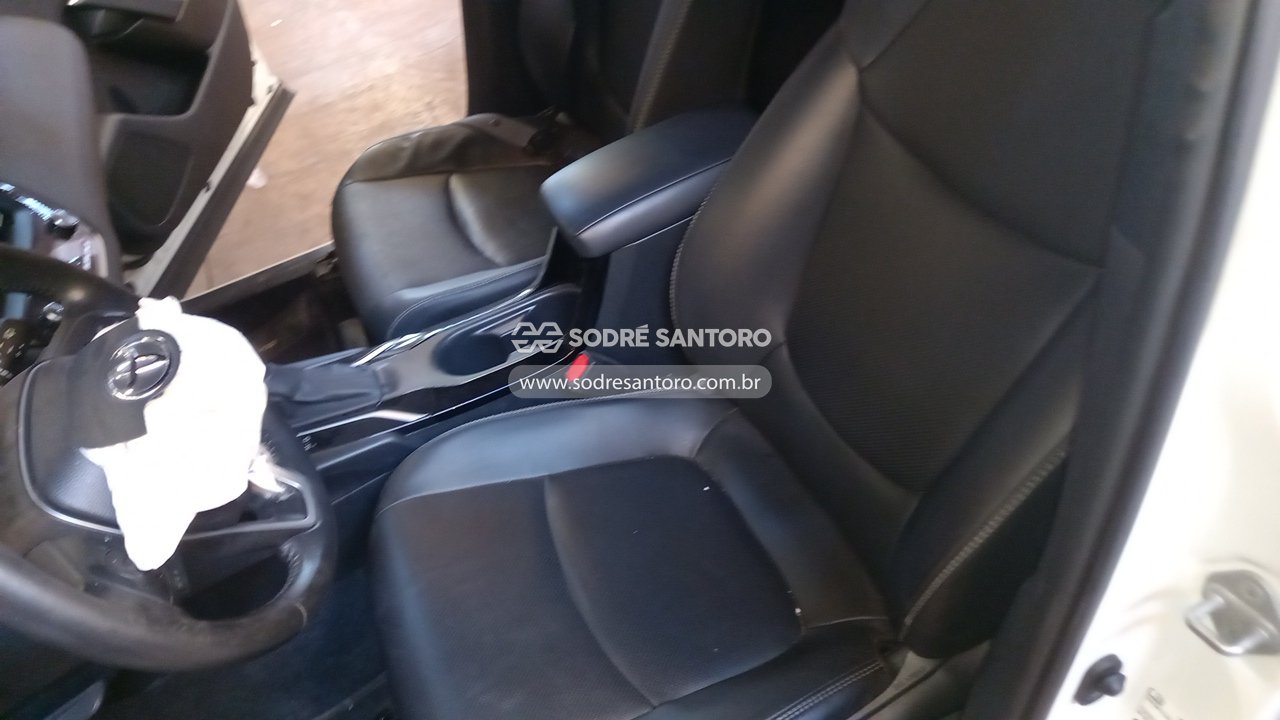Toyota Corolla Cross Xre 20 - 2023/2024 — foto 8 de 13