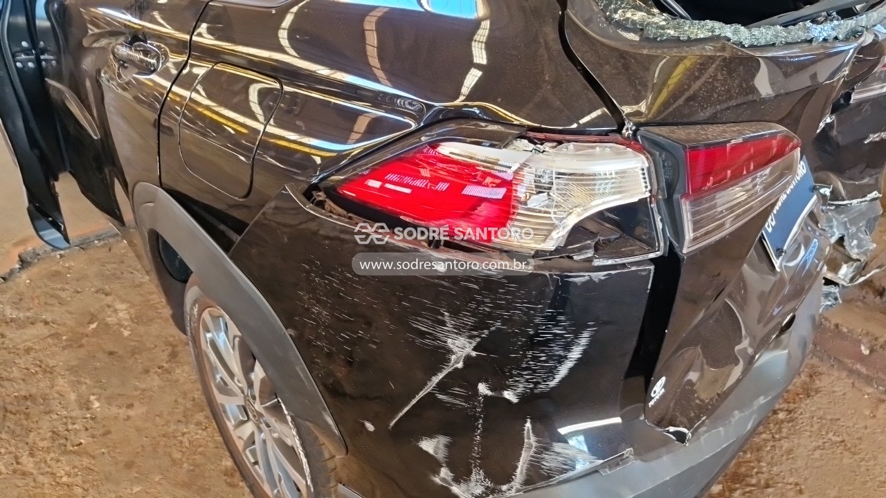 Toyota Corolla Cross Xre 20 - 2021/2022 — foto 11 de 13