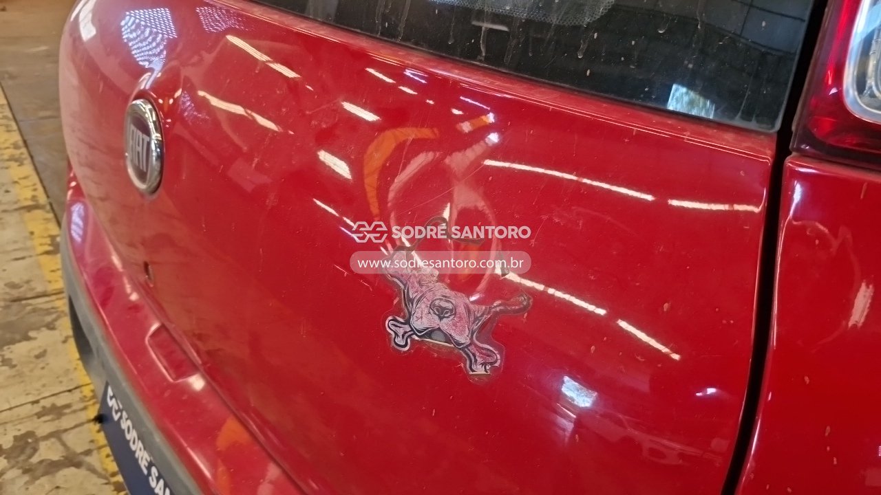 Fiat Uno Vivace 1.0 - 2014/2014 — foto 9 de 13