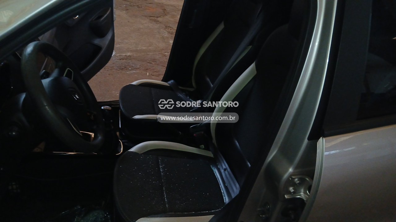Renault Kwid Intens 10mt - 2020/2021 — foto 8 de 13