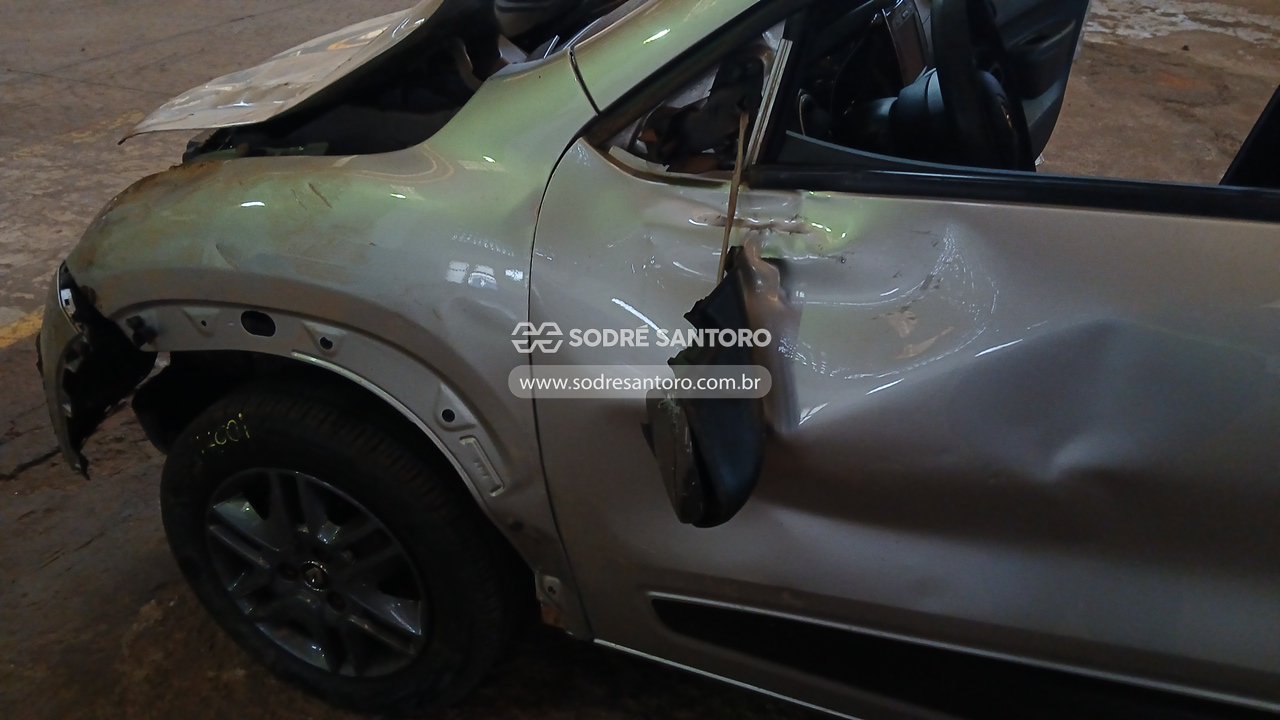 Renault Kwid Intens 10mt - 2020/2021 — foto 10 de 13