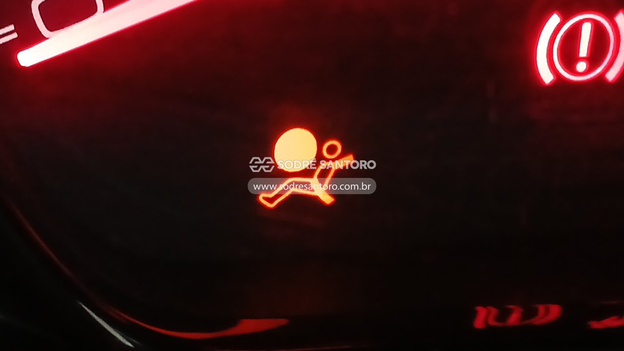 Peugeot 2008 Allure A - 2016/2016 — foto 11 de 12