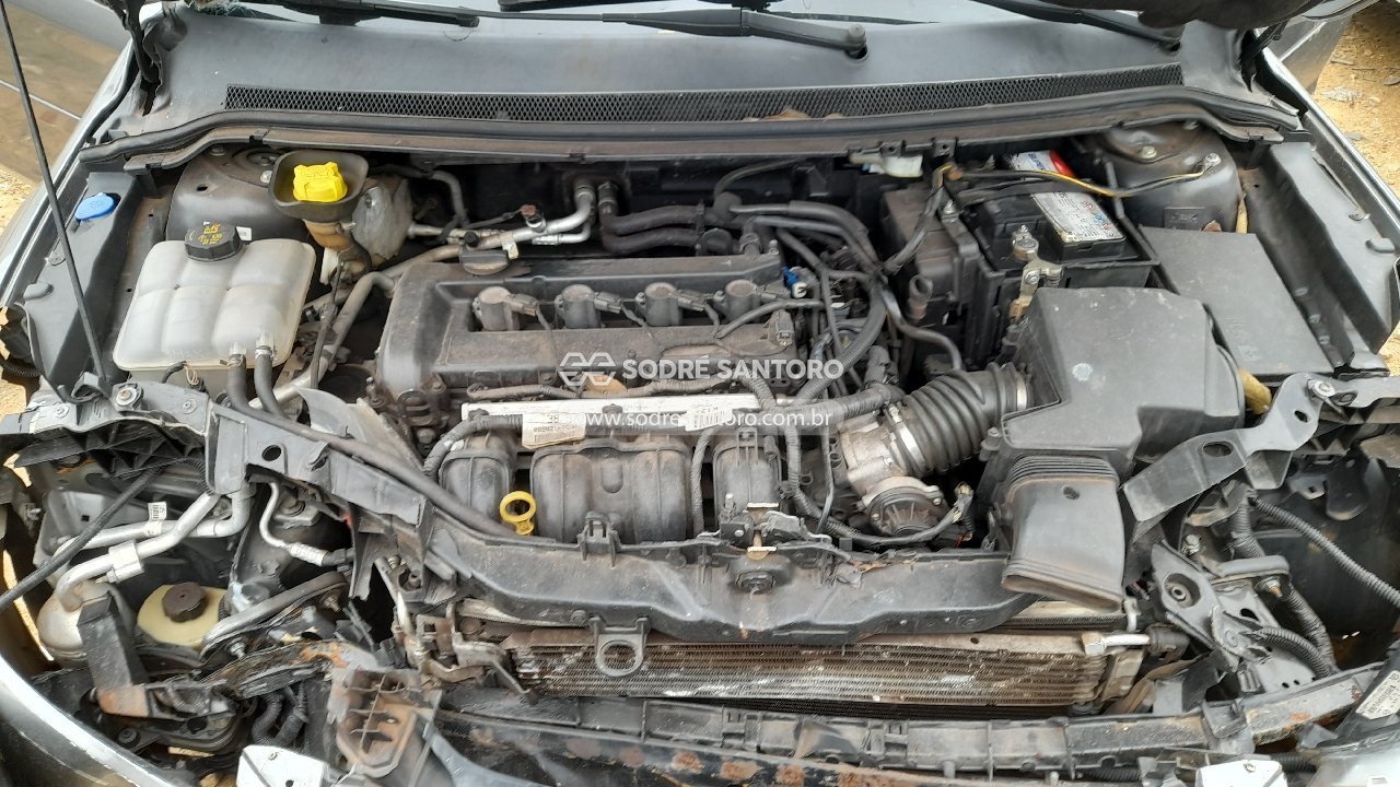 Ford Focus 2L FC Flex - 2013/2013 — foto 5 de 12