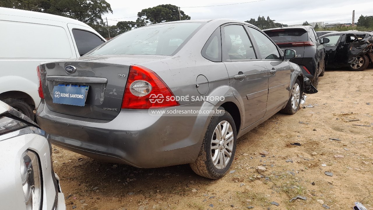 Ford Focus 2L FC Flex - 2013/2013 — foto 4 de 12