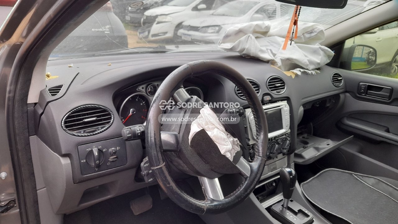 Ford Focus 2L FC Flex - 2013/2013 — foto 6 de 12