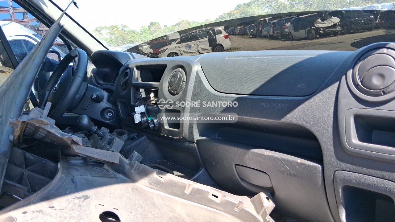 Renault Master Chassicab - 2024/2025 — foto 7 de 12