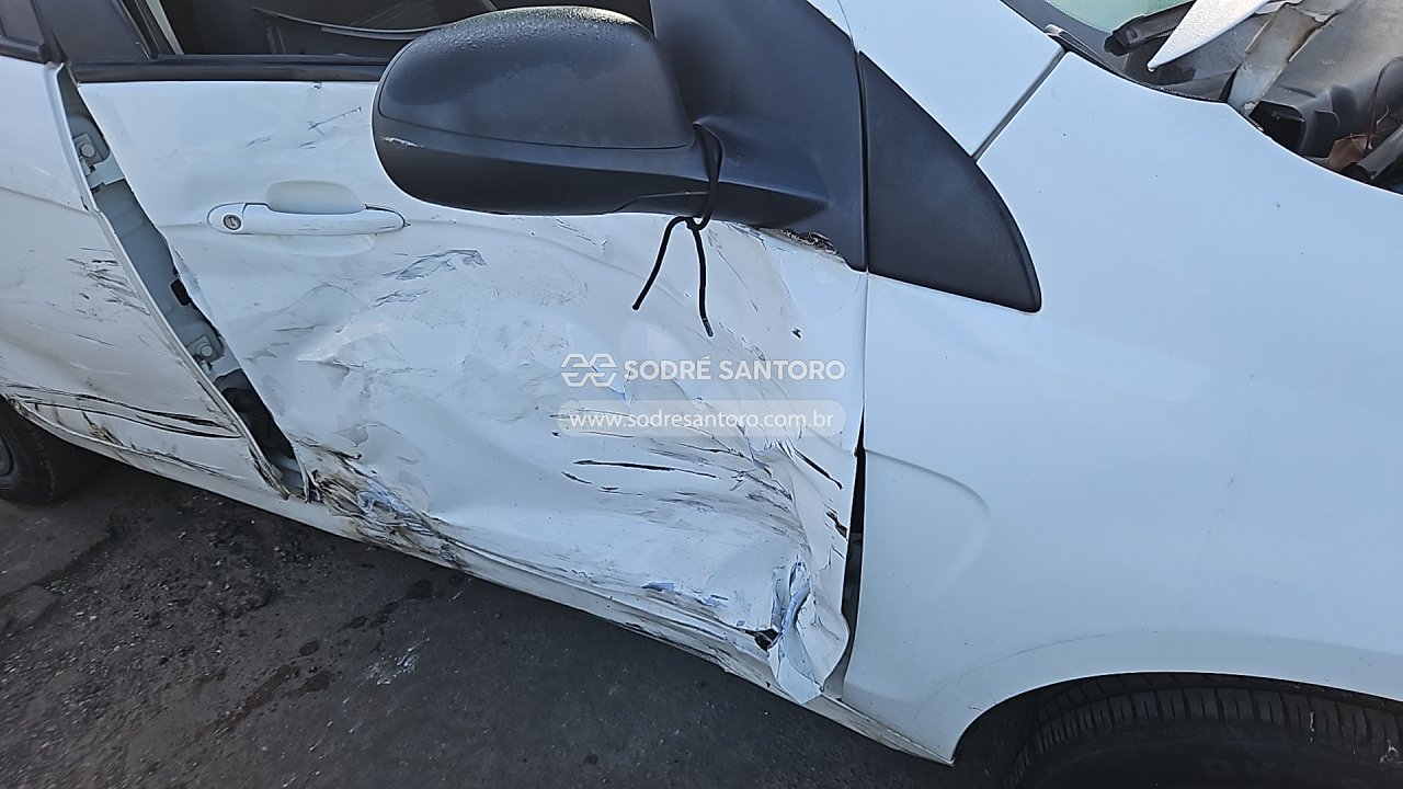Fiat Palio Attractiv 1.4 - 2012/2013 — foto 11 de 12