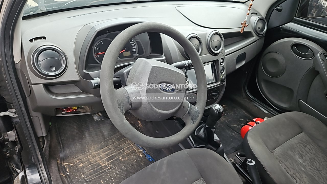 Ford KA Flex - 2009/2009 — foto 6 de 12
