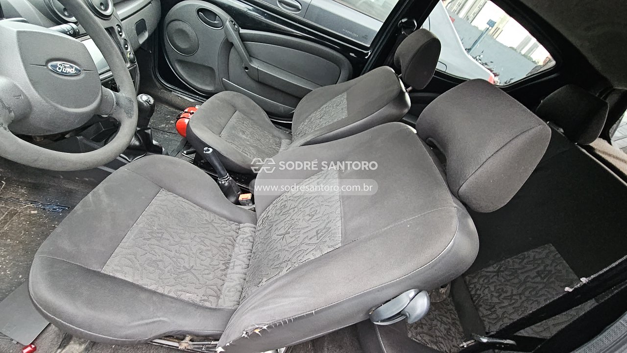 Ford KA Flex - 2009/2009 — foto 8 de 12