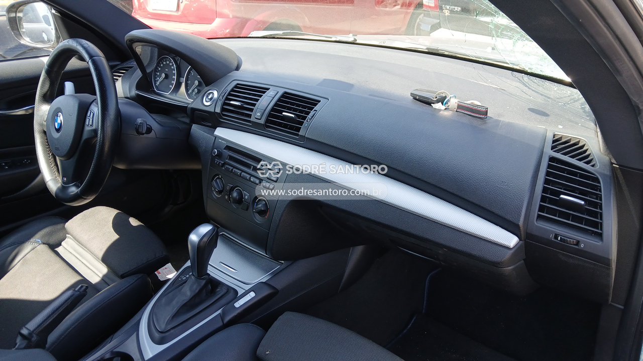 Bmw 118i Ua31 - 2011/2012 — foto 8 de 12
