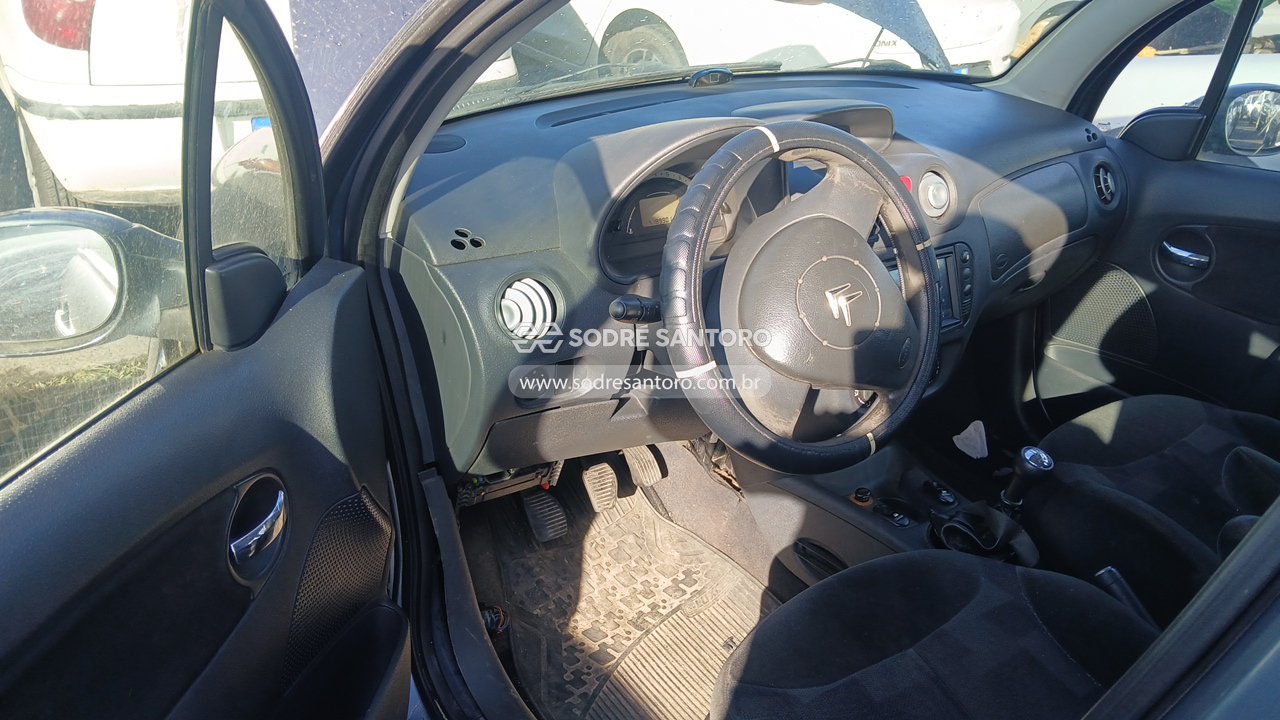 Citroen C3 Excl 14 Flex - 2007/2008 — foto 6 de 12