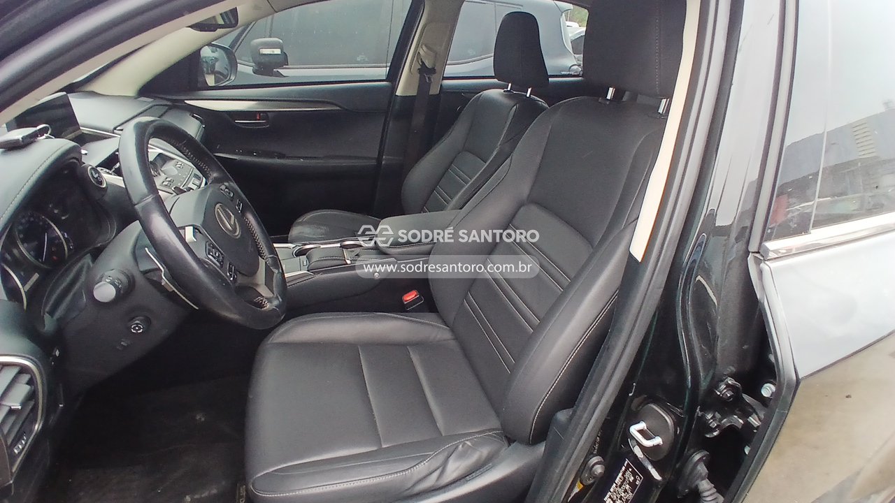 Lexus Nx300h Dynamic - 2019/2019 — foto 9 de 12