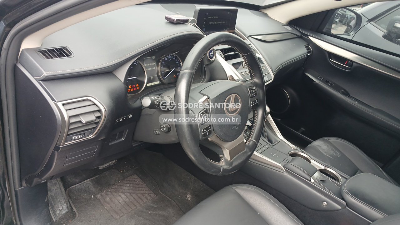 Lexus Nx300h Dynamic - 2019/2019 — foto 6 de 12