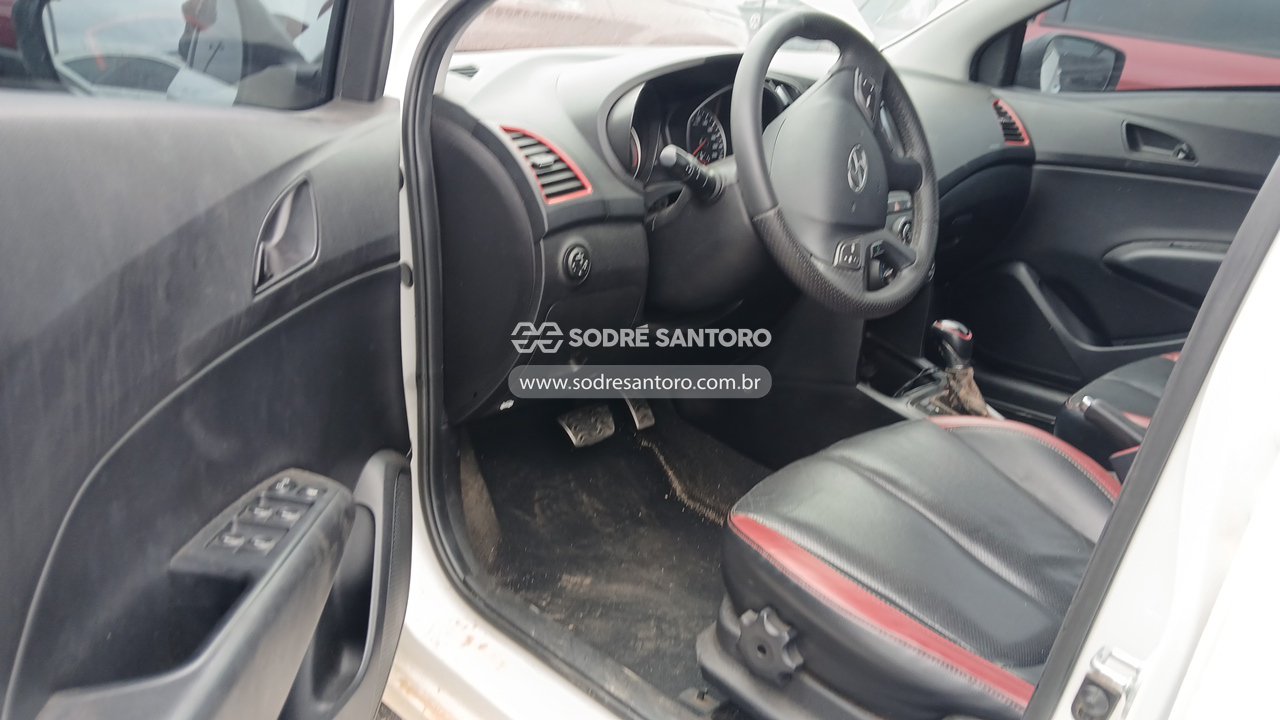 Hyundai Hb20 1.6a 1.6 A - 2016/2016 — foto 6 de 12
