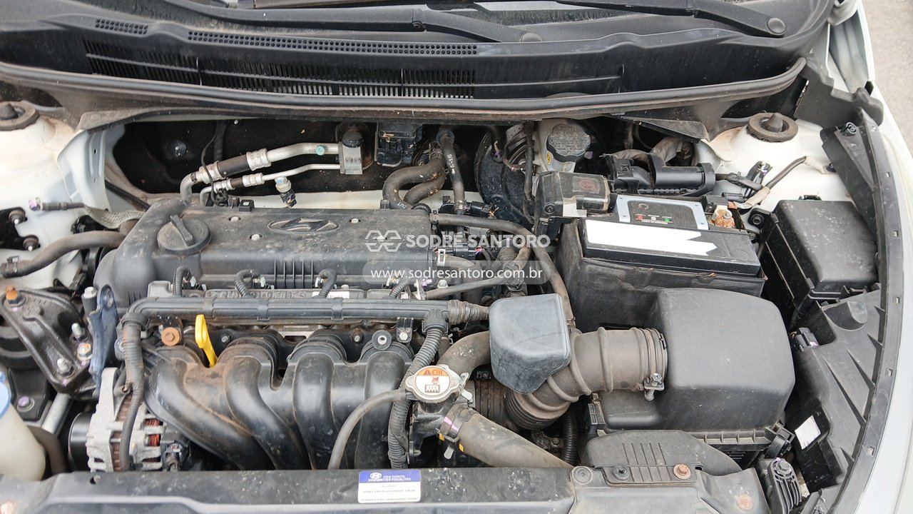 Hyundai Hb20 1.6a 1.6 A - 2016/2016 — foto 5 de 12