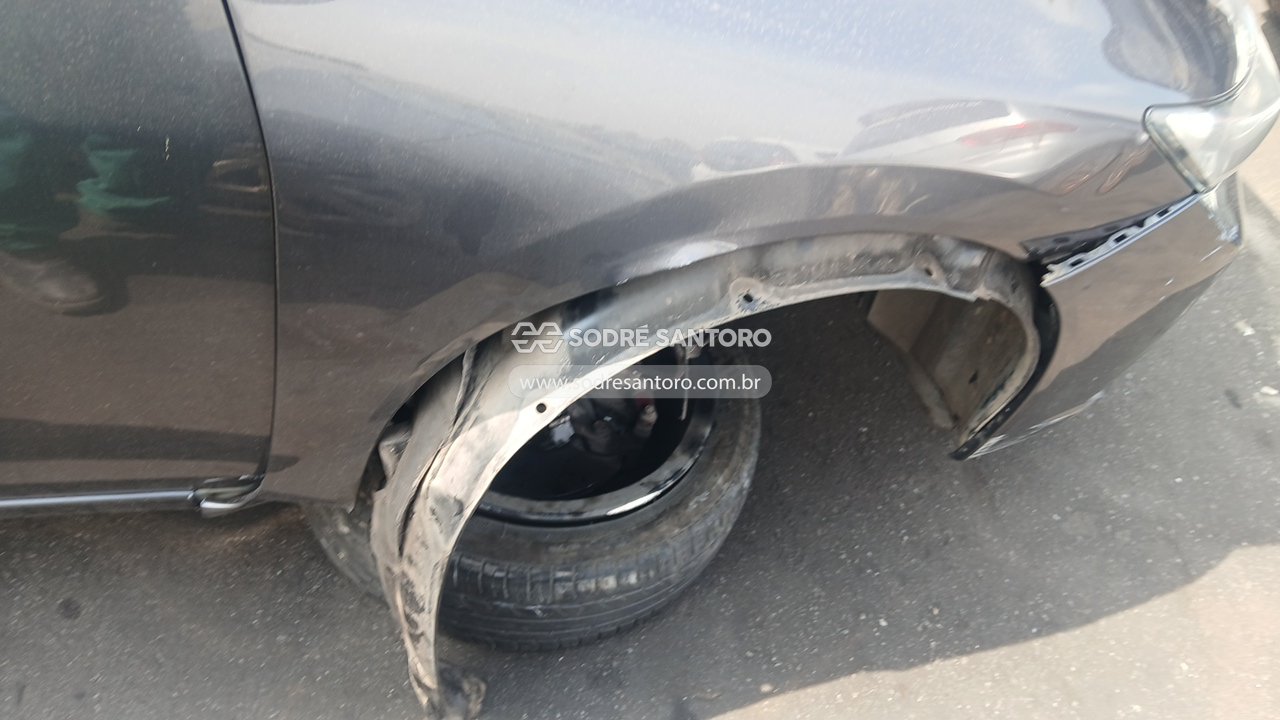 Honda Civic Lxr - 2016/2016 — foto 12 de 12