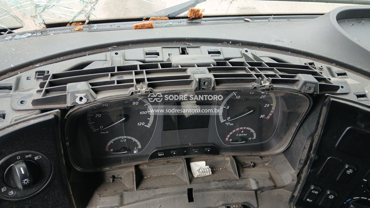 Mercedes-benz Axor 1933 LS - 2022/2022 — foto 9 de 12