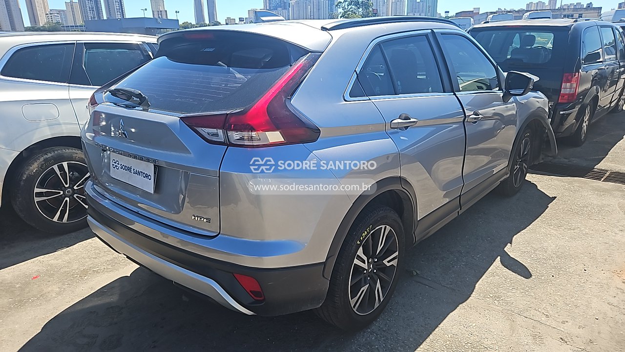 Mitsubishi Eclipse CR Hpe - 2022/2023 — foto 4 de 12