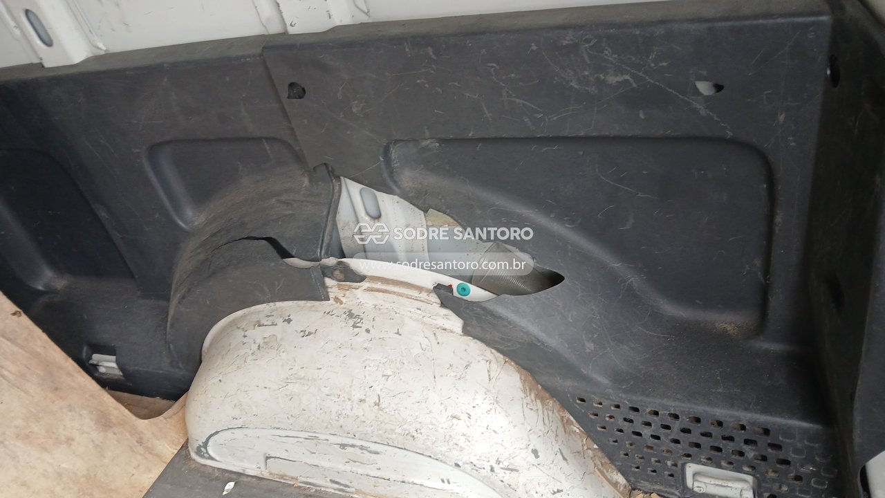 Fiat Fiorino 1.4 Flex - 2014/2014 — foto 11 de 12